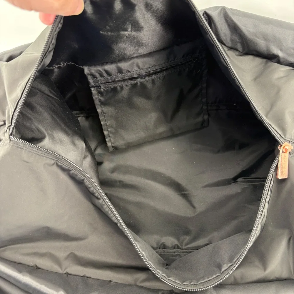 Reebok Women's Training Gym Bag Tote Travel Black Rose‎ Gold Logo Zip Closure